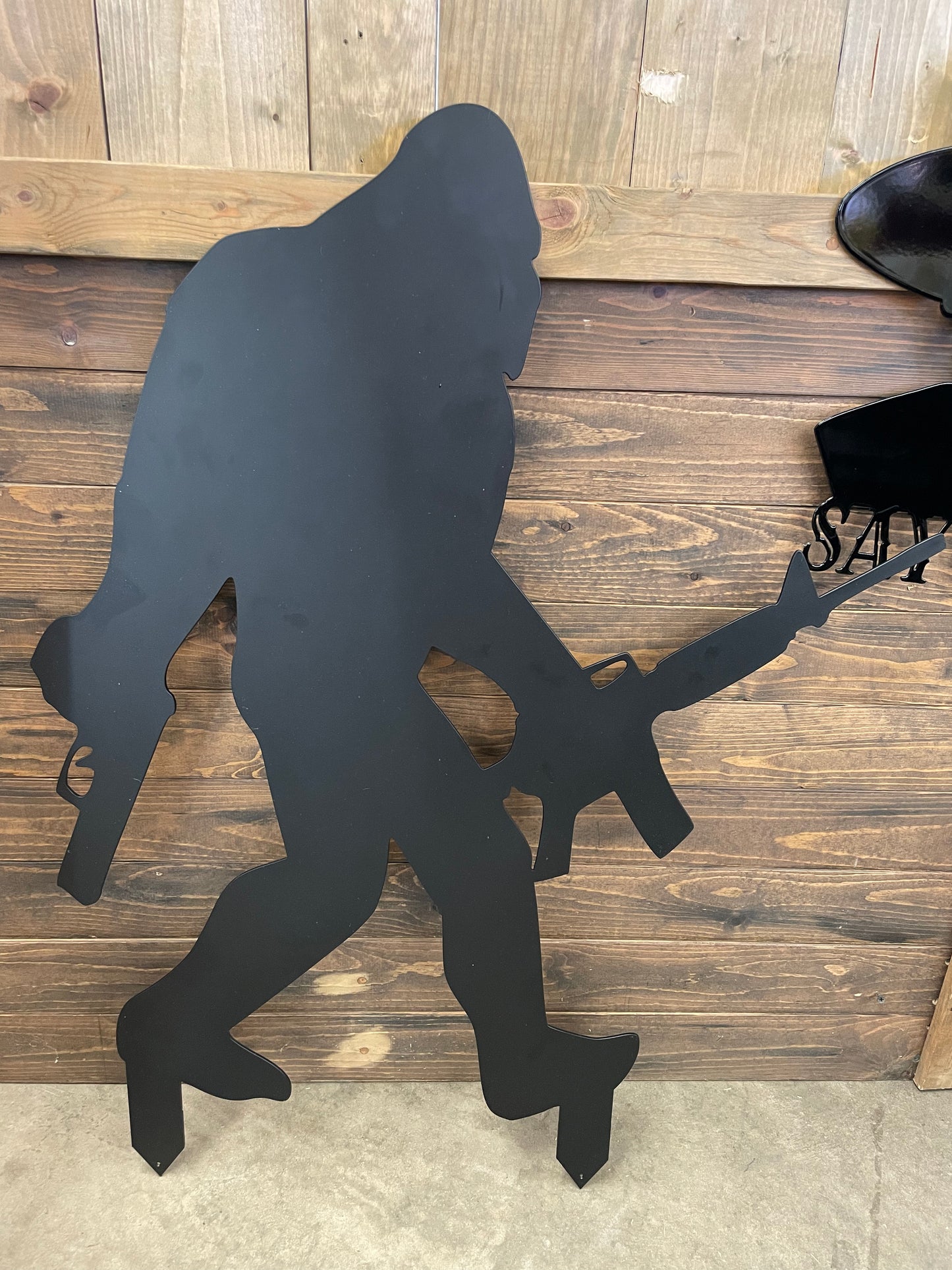 AR Bigfoot yard stake